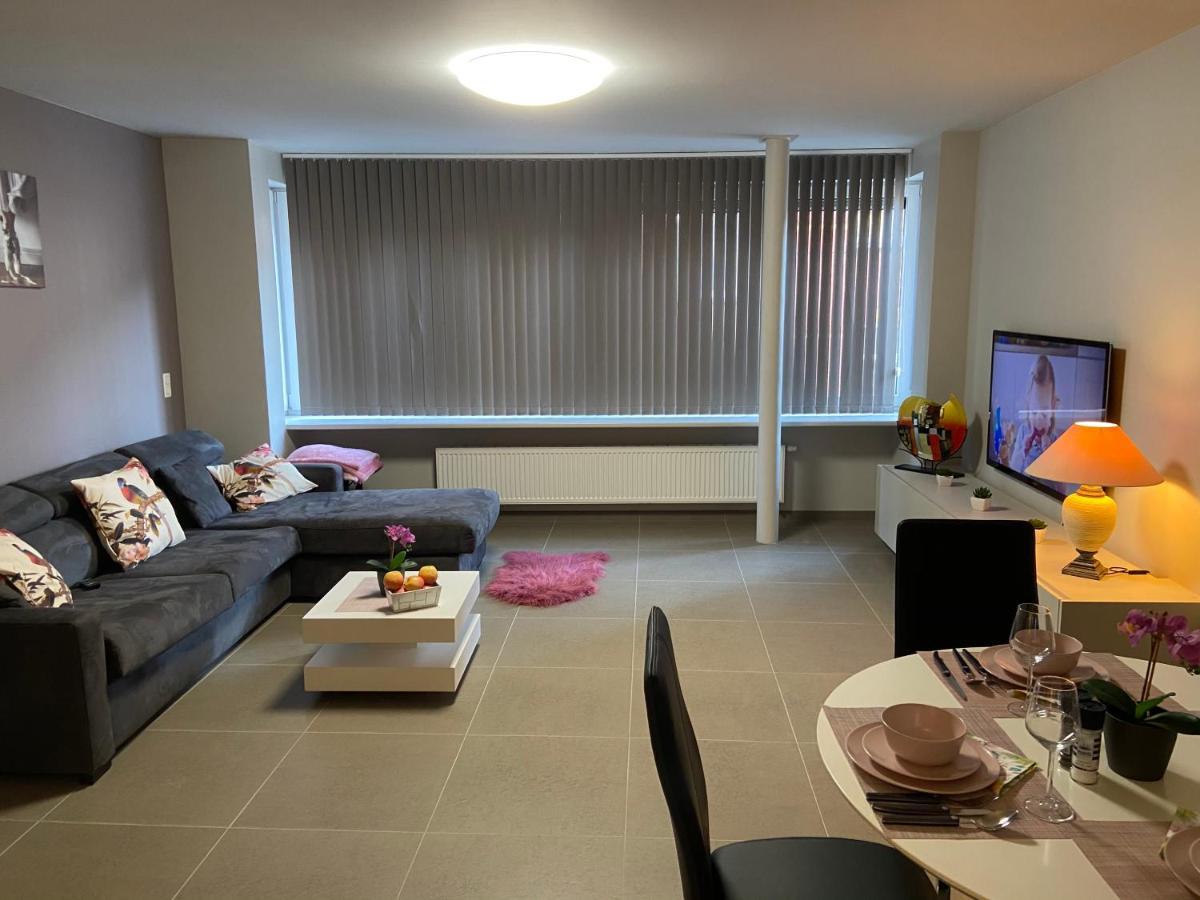 Moderne Appartement Aan Zee Остенде Экстерьер фото